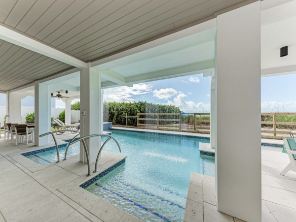 Anna Maria Island Beachfront Condo Rental - Luxury 4-Bedroom Gulf-View Vacation Condo with Pool and Spa